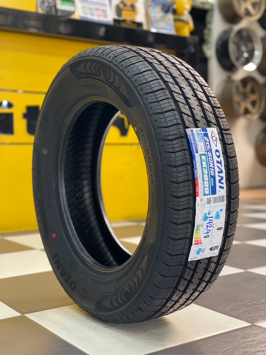 OTANI EK2000 215/60 R16 95H 